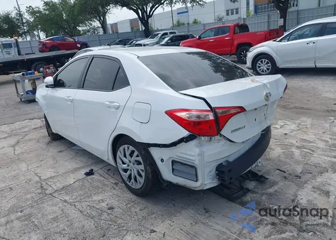 2018 Toyota Corolla Le z USA, uszkodzony, nr VIN 5YFBURHEXJP804489